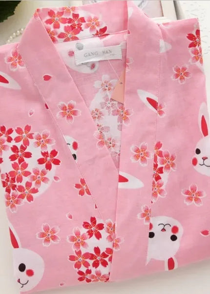 Rosa Kimono-Morgenmantel mit Kirschblüten und Hasenmotiv - Kimono Morgenmantel Damen sportlich elegant