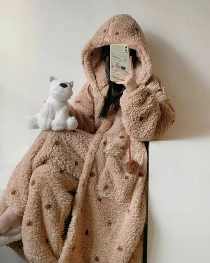 Nahaufnahme des Teddyfleece-Stoffs mit Punktmuster