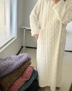 Large size coat length 130-applicable 40.00 kg-80.00 kg / WHITE